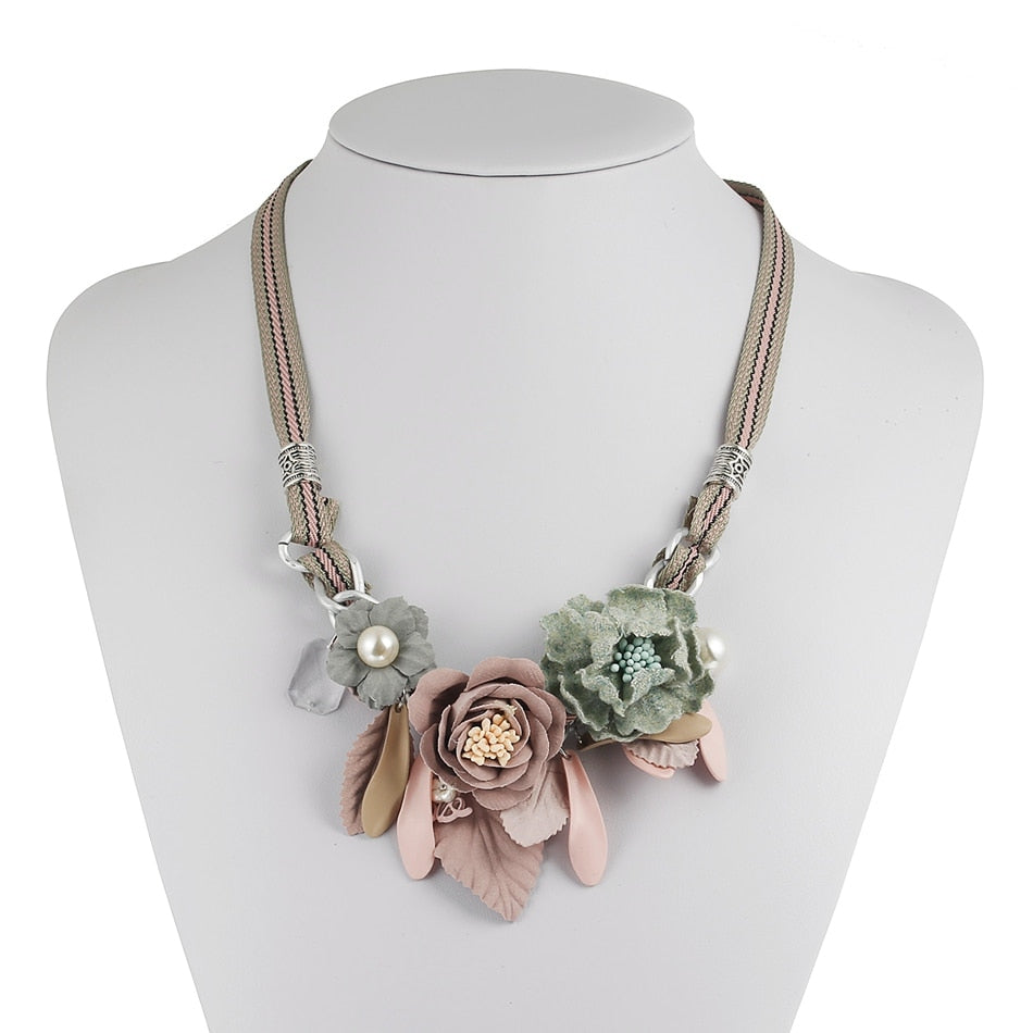 Flower Vintage Lady Choker Necklaces for Women - My Treasure Barn